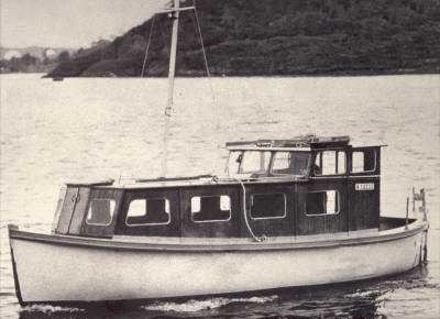 "Steady" var i drift som "ferge" fra 1971 til 1980. Den var en ombygd livbåt. Et rykte sier at den er fra det Tyske skipet "Donau" som fraktet krigsfanger fra Oslo til Tyskland under 2. verdenskrig. "Donau" ble forøvrig sabotert av Max Manus og ble satt på grunn rett sør av Drøbak.